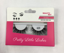 Load image into Gallery viewer, Pretty little lashes
